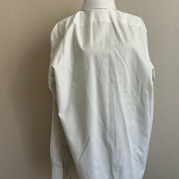 Hugo Boss 36 Fitted Shirt Long Sleeve Button Down Gray Grey Stripe Cotton MINT - Picture 2 of 11